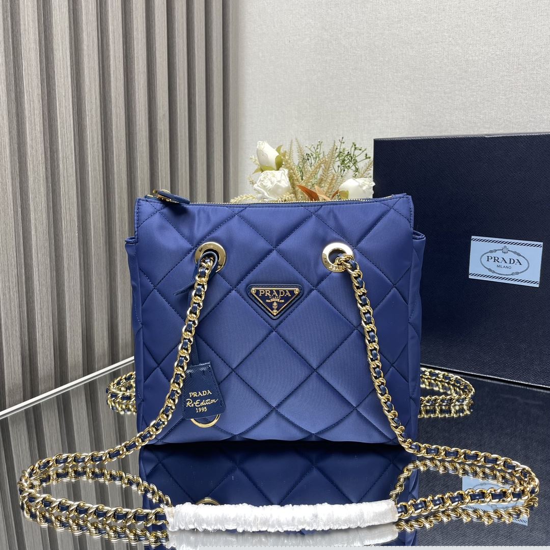 Pra*a satchel bags